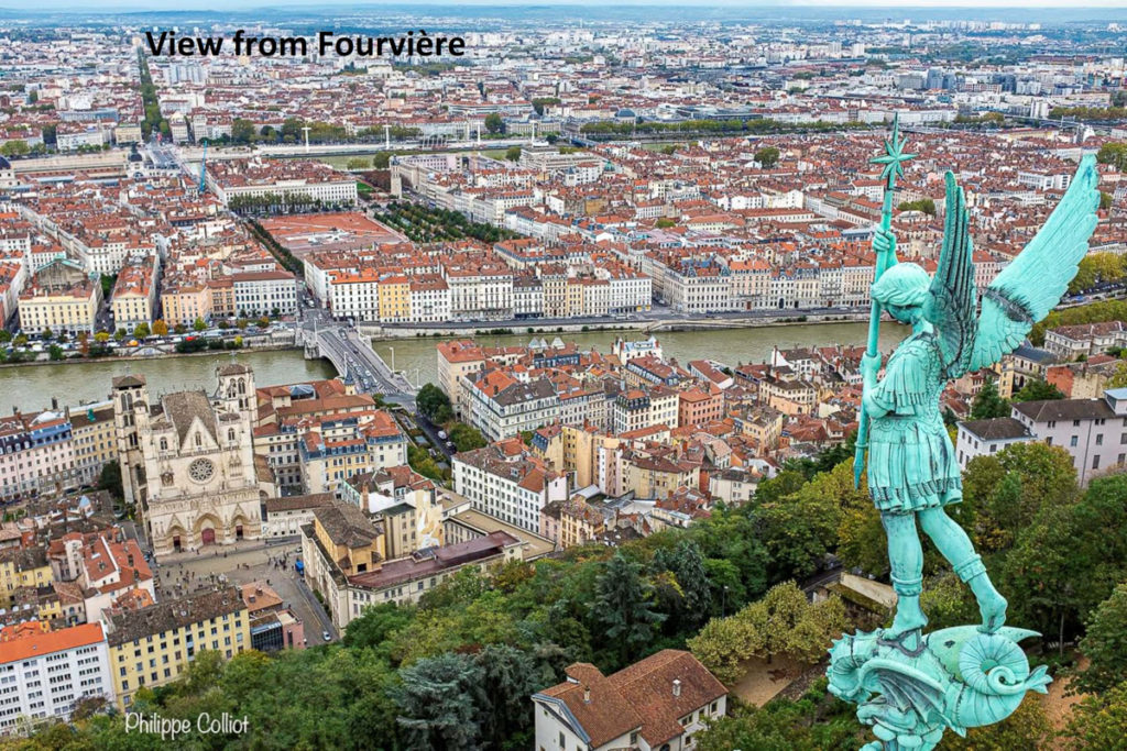 ARAO-Vue_de_Fourvi_re