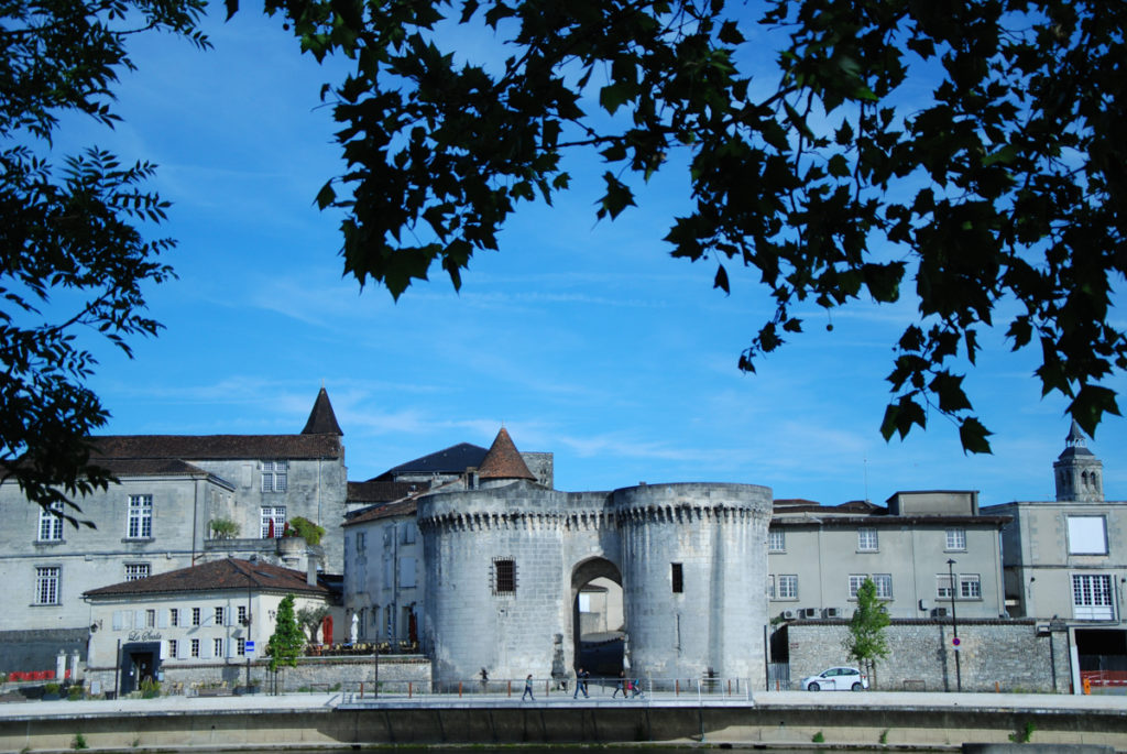 NAN-Cognac_Tours-St-Jacques_DestinationCognac