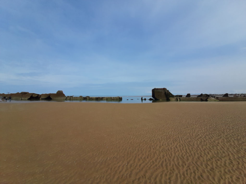 NOR-Arromanches_plage_du_d_barquement