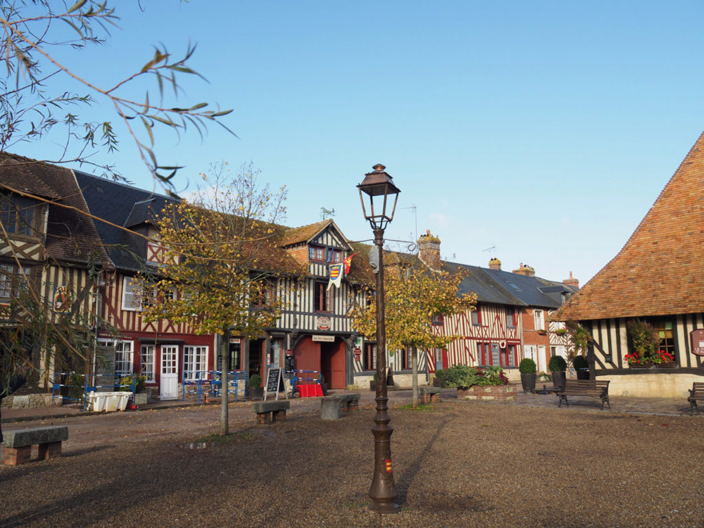 NOR-Beuvron_en_Auge_1_